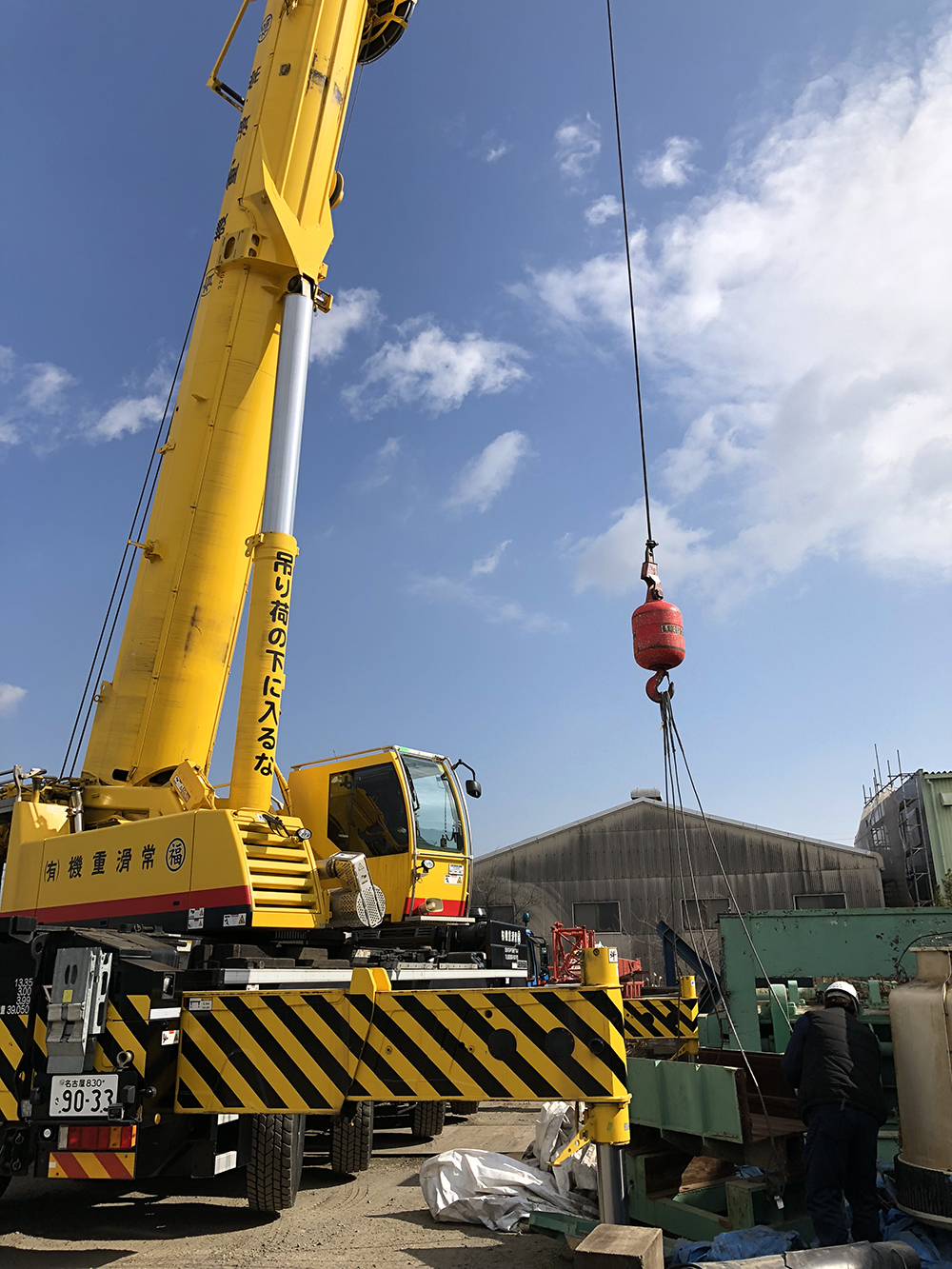 常滑重機有限会社 有限会社常滑荷役 東海市 クレーン作業風景