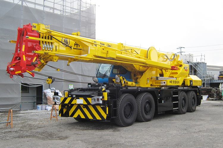 KOBELCO RK-250-7 最大吊能力 25t